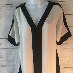 Fancy DKNY White and Black Blouse Sz L